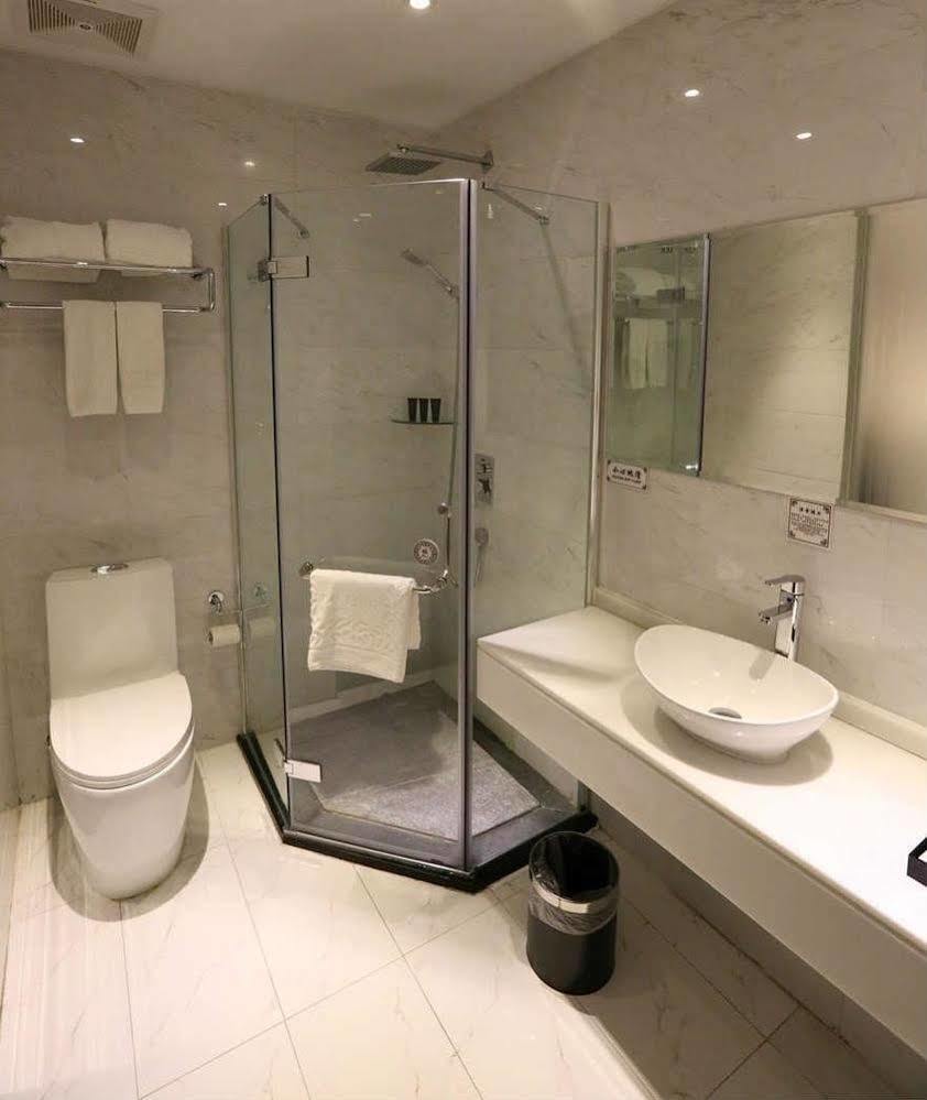 גואנגג'ואו Sotel Inn Hotel San Yuan Li Branch מראה חיצוני תמונה